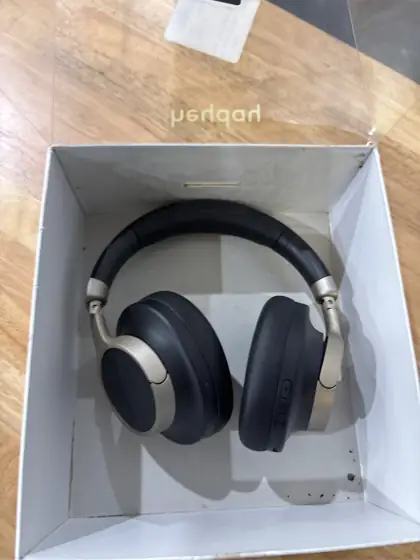 Heyday Active Noise Cancelling Over-Ear… — Photo 4