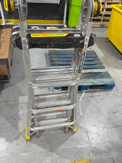 18 ft Reach Aluminum Multi-Position… — Photo 4