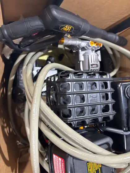 3400 PSI 2.5 GPM Gas… — Photo 8