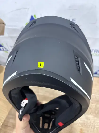 OutdoorMaster Full-Face MTB Helmet for… — Photo 4