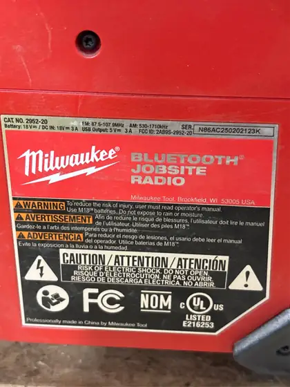 M18 18V Lithium-Ion Cordless Jobsite… — Photo 5