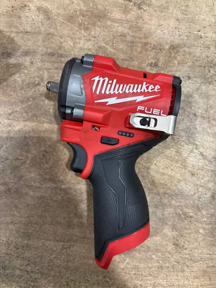 Milwaukee M12 FUEL M12 3/8… — Photo 4
