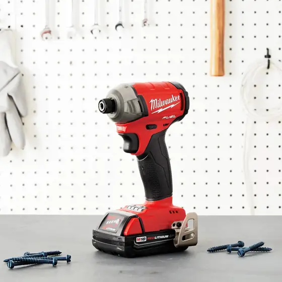 Milwaukee ELEC TOOL 2760-20 M18… — Photo 2