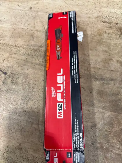 Milwaukee 12V FUEL 3/8 in.… — Photo 3