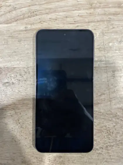Samsung Galaxy S24 FE, 128GB… — Photo 5