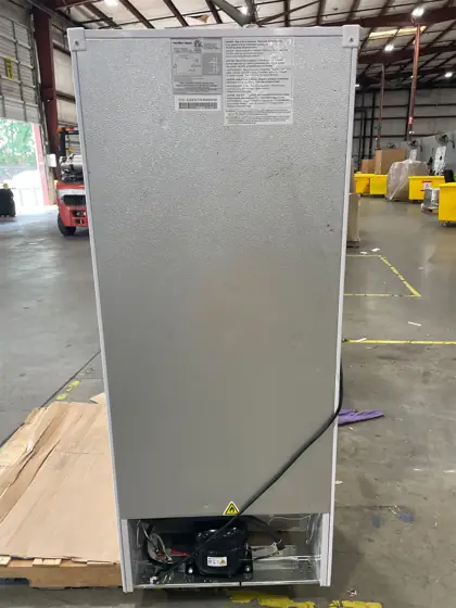 10 cu. ft. Manual Defrost… — Photo 5