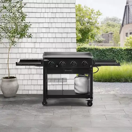 Member's Mark 4-Burner Gas Griddle — Photo 2