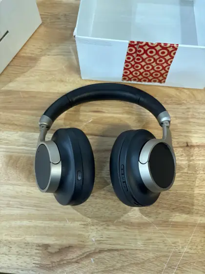 Heyday Active Noise Cancelling Over-Ear… — Photo 3