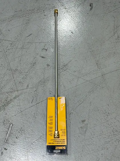 DEWALT Universal 31 in. Pressure… — Photo 3