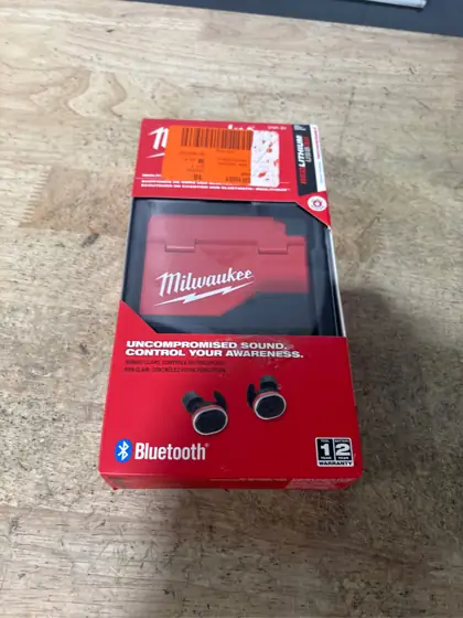 Milwaukee Redlithium Bluetooth Ear Plugs/Ear… — Photo 3