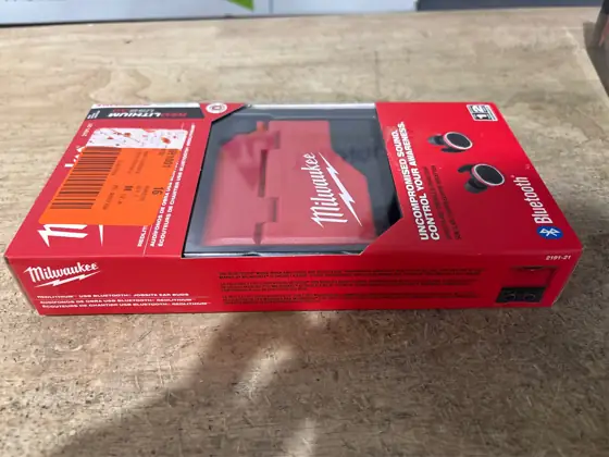 Milwaukee Redlithium Bluetooth Ear Plugs/Ear… — Photo 4