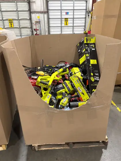Home Depot tools lot — Photo 1