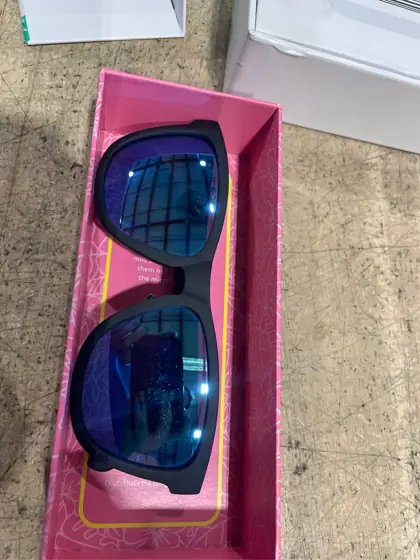 goodr The OG Polarized Sunglasses — Photo 3