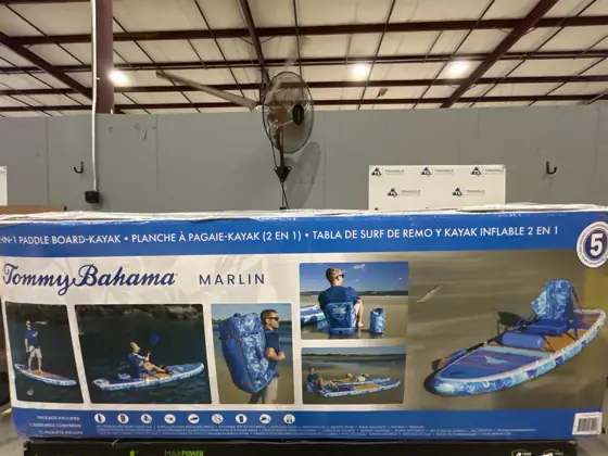 Tommy bahama marlin inflatable paddle… — Photo 1