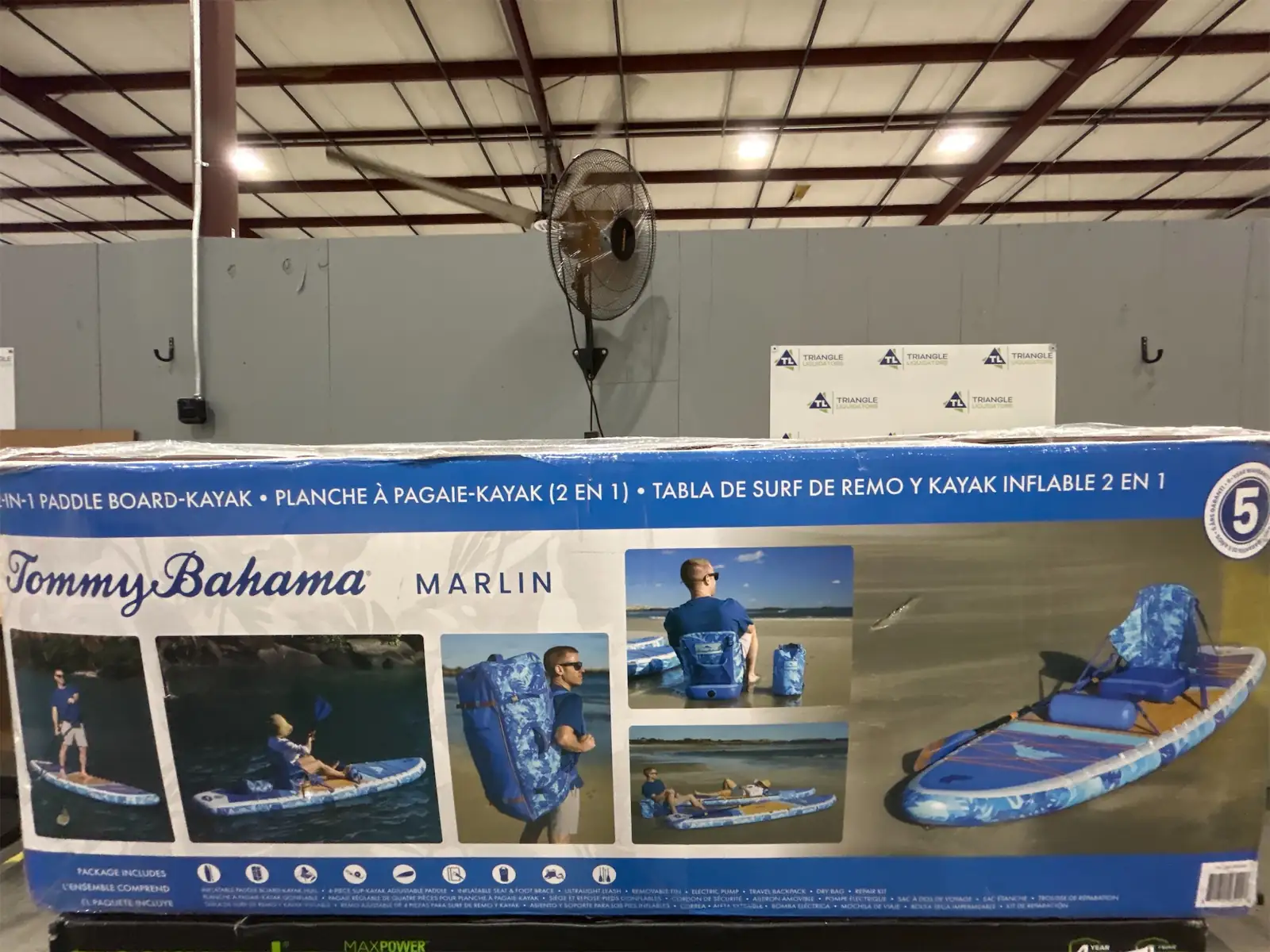 Tommy bahama marlin inflatable paddle… — Photo 1