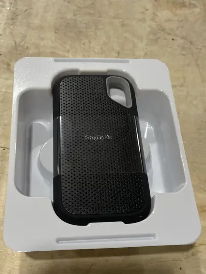 SanDisk Extreme Go Portable SSD,… — Photo 3