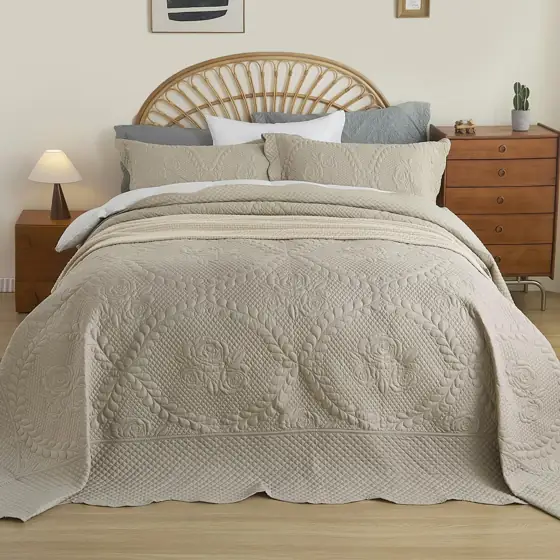 EVENHUG Oversized California King Quilt… — Photo 2