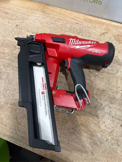 M18 FUEL 3-1/2 in. 18-Volt… — Photo 2