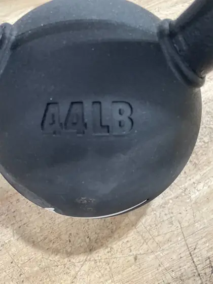 Nike Rubber Coated Kettlebell — Photo 3