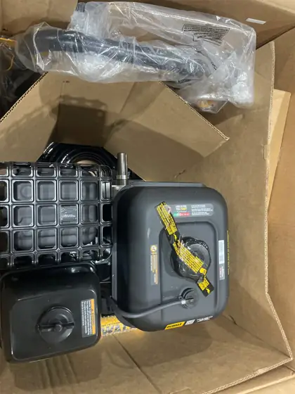 DEWALT 4400 PSI 4.0 GPM… — Photo 4