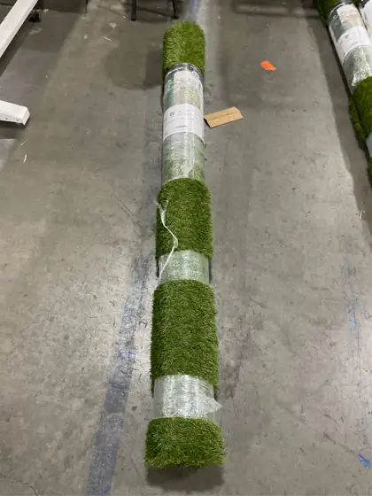Heavyweight Turf 6 ft. x… — Photo 3