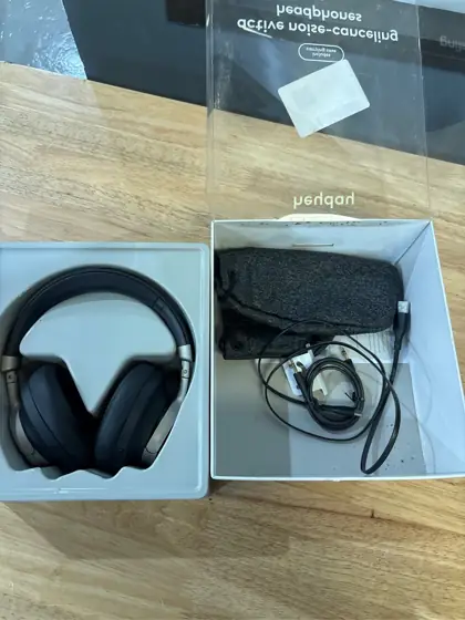 Heyday Active Noise Cancelling Over-Ear… — Photo 3