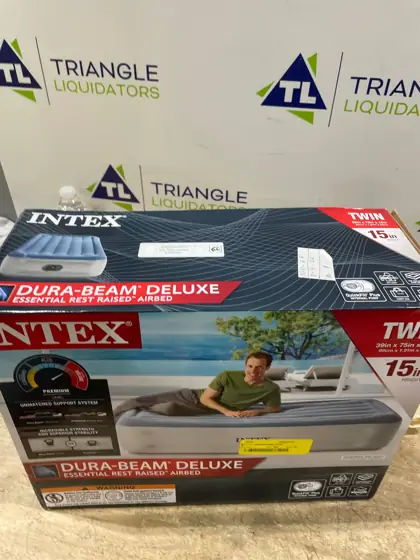 Intex 15" Twin Essential Rest… — Photo 3