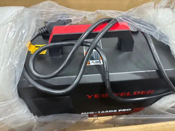 YESWELDER 165A MIG Welder, 110V/220V… — Photo 4
