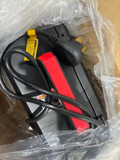 YESWELDER 165A MIG Welder, 110V/220V… — Photo 5
