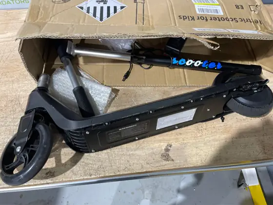 LINGTENG Electric Scooter for Kids… — Photo 3