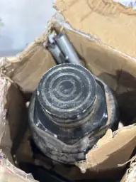 30-Ton Bottle Jack — Photo 4