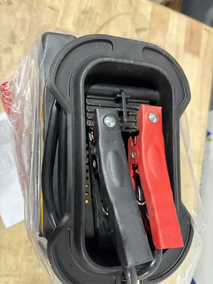 DEWALT Portable Power 2000 Peak… — Photo 3