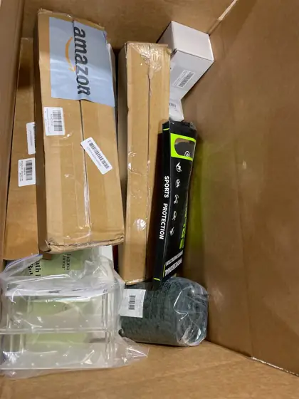 Amazon mystery box — Photo 2