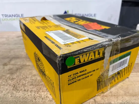 DEWALT 2-1/2 in. x 0.099… — Photo 4