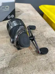 Zebco Bullet 30SZ Spincast Reel — Photo 2