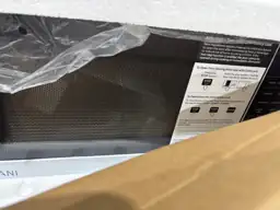 Vissani 0.7 cu. ft 700-Watt… — Photo 3