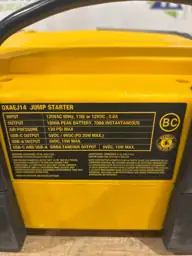 DEWALT 1600 Peak Amp Jump… — Photo 4