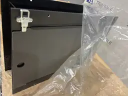 3-Flap Insulated Aluminum Medium Dog… — Photo 5
