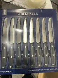 Henckels 8-PC Steak Set — Photo 3