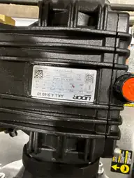 4400 PSI 4.0 GPM Cold… — Photo 5