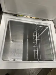 Hisense 5 cu ft Garage… — Photo 4