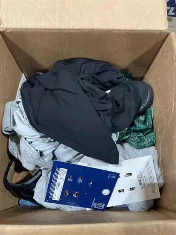 Walmart Clothes Lot Box — Photo 1