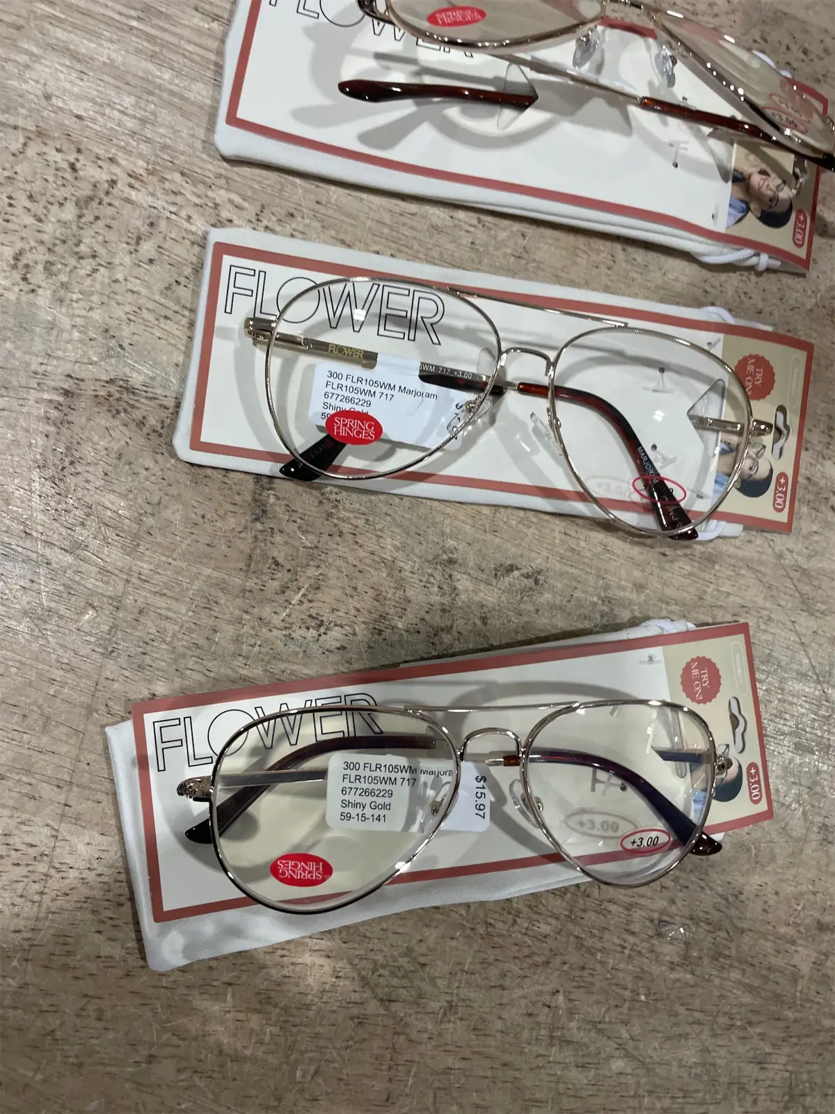 Walmart eyeglasses lot — Photo 1