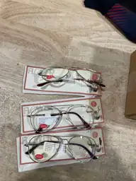 Walmart eyeglasses lot — Photo 2