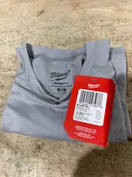 Milwaukee Workskin XL Short Sleeve… — Photo 4