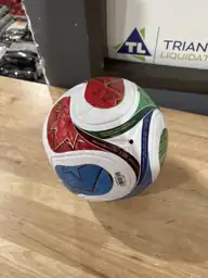 Adidas fifa soccer ball — Photo 3