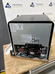 1.7 cu. ft. Retro Mini… — Photo 4
