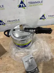 Universal 6.3 Qt / 6 L Pressure Cooker for 7 Servings, Safety Systems ...
