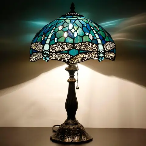 Tiffany Table Lamp Stained Glass… — Photo 1