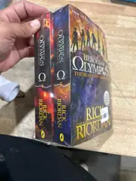 Heroes of olympus Complete Collection… — Photo 2